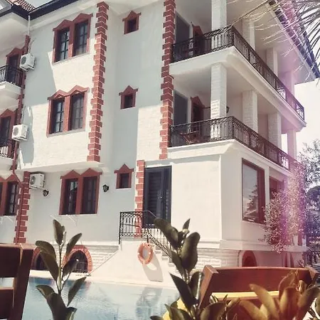 Erol - Adult Only 3* Ayvalı