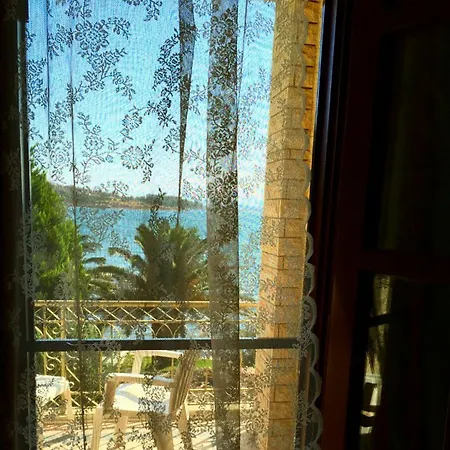 Erol - Adult Only 3*