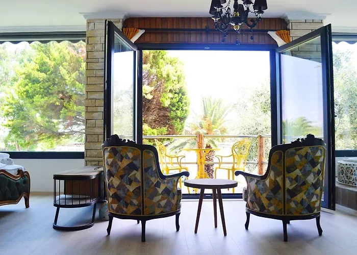 Erol - Adult Only Ayvalik