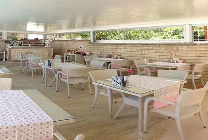 Erol - Adult Only Hotel